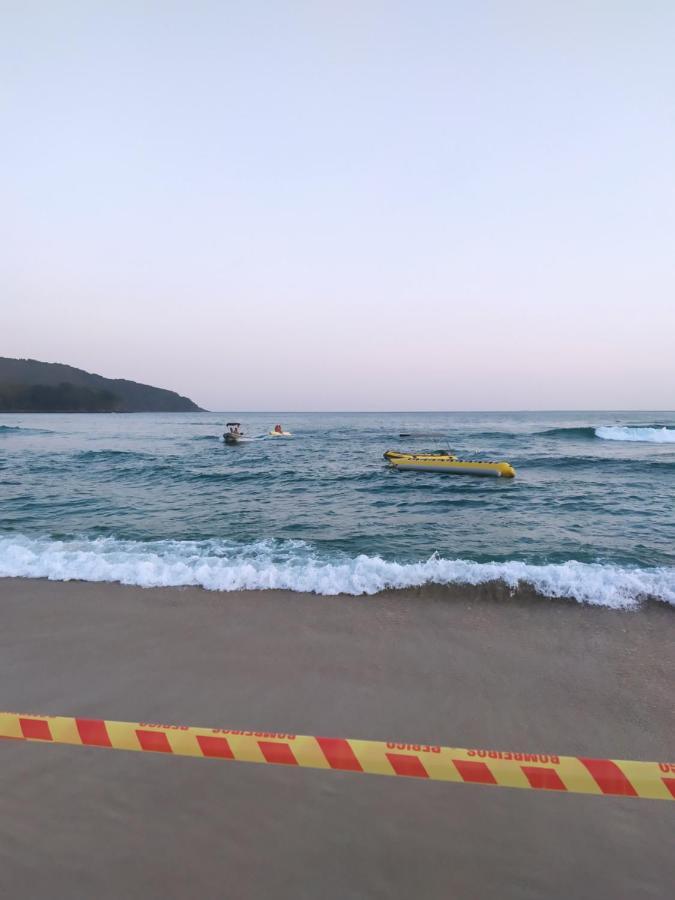 Casa Na Praia De Maresias Em Condominio Com Piscina Aquecida Na Av Principal De มาเรเซียส ภายนอก รูปภาพ