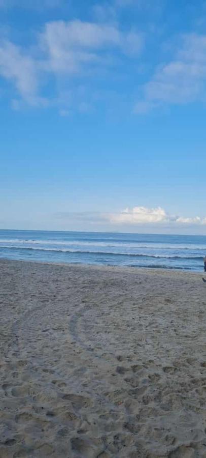 Casa Na Praia De Maresias Em Condominio Com Piscina Aquecida Na Av Principal De มาเรเซียส ภายนอก รูปภาพ